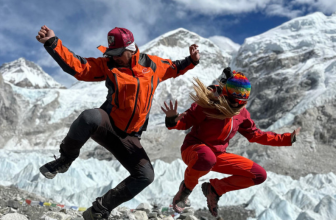 Delia lansează “Du-mă la munte”, manifesto al libertății și iubirii pentru munte – Revista FPM