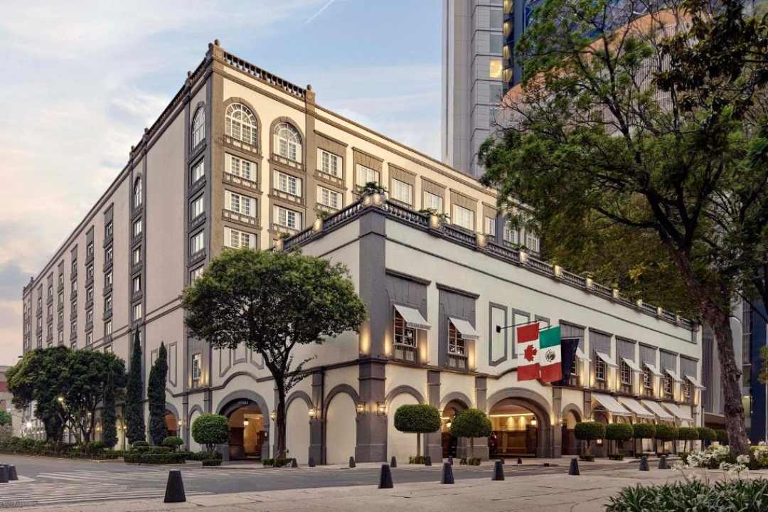 Four Seasons Hotel in Mexico City. The best luxury hotel in Mexico City