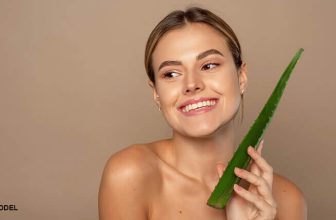 How to Get Glazed Skin Without Looking Greasy