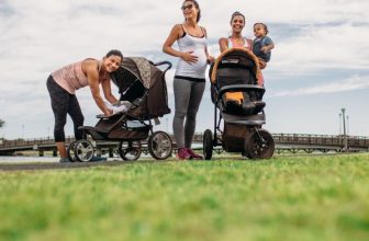 3 Non-Creepy Ways to Make Mom Friends