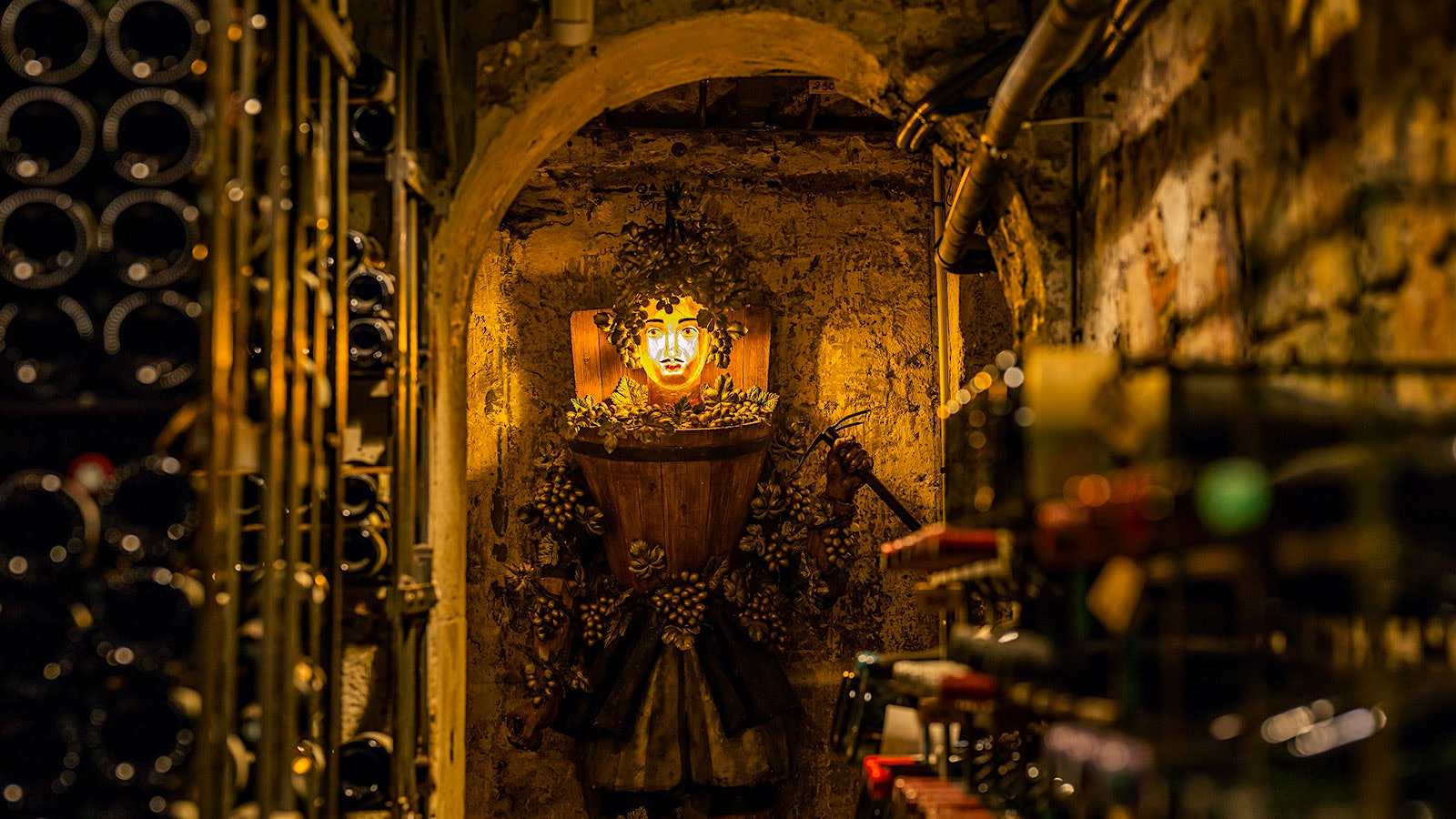  The wine cellars of La Tour d’Argent in Paris.