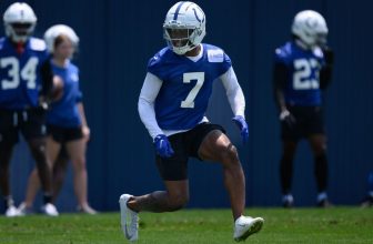 Colts’ Ward experienced severe concussion symptoms for weeks