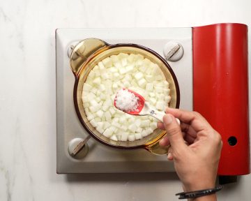 cook vellarikka with salt