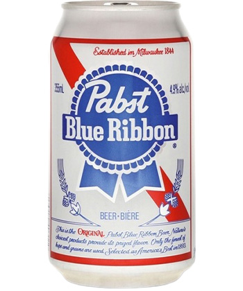 Pabst Blue Ribbon is one of the most underrated cheap beers, according to beer pros. 