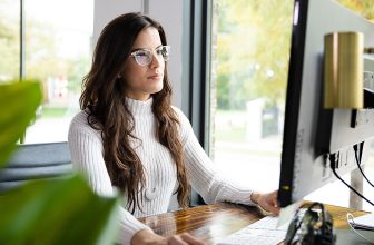 Massive phishing attack targets Microsoft 365 users across 1,000 domains