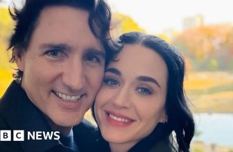 Katy Perry posts photo with Justin Trudeau in Japan