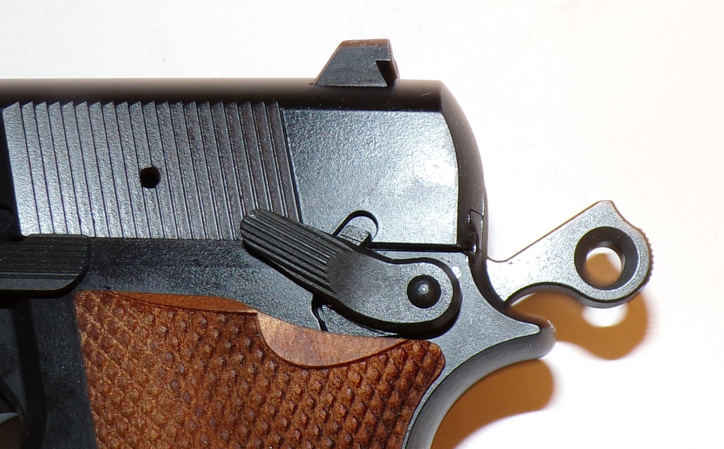 Inglis P-35B-hammer Inglis P-35B-hammer