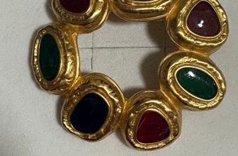 Vintage Brooch Silver Tone Metal Jewelry Accessory