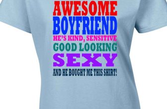 Awesome Boyfriend / Husband T- Shirt Gift for her Valentines Christmas Birthday