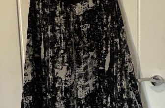 Ladies Alter-neck Tie Maxi Dress et Vous Matalan Size 12