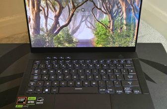 14″ ASUS ROG Zephyrus G14, R9 8945HS, 32GB DDR5, 1TB NVMe, 8GB GeForce RTX 4070