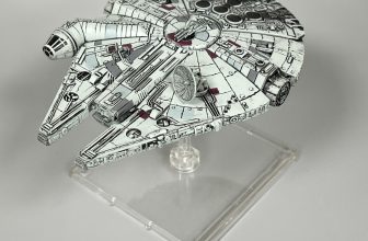 YT-1300 FREIGHTER MINIATURE STARSHIP STAR WARS EXPANSION MILLENNIUM FALCON