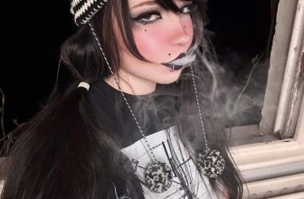 👙8″x1o” PICTURE👙  BELLE DELPHINE  ONE GLOSSY PHOTO! MODEL/PETITE/SEXY💌#BDI1o5