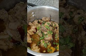 Chicken stew recipe or khade masale ki chicken recipe #ytshorts #food #chickenstew #chickenrecipes