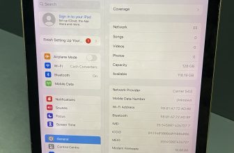 Apple iPad Pro 9.7 Inch 128 gb Space Grey Cellular *READ DESCRIPTION*
