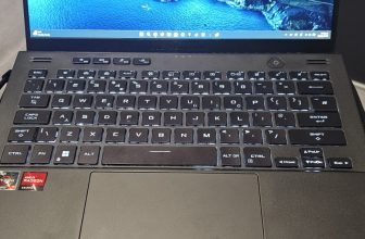 Asus Zephyrus G14 2022 RYZEN 7, Rx 6700s, 24GB Ram Gaming laptop w/ ABox, Case