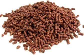 Bloodworm Fish Food Pellets Sinking Tropical Coldwater WITH FREE TREAT OPTION