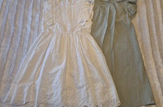 2 x Girls White Borderie Sage Green Summer Dress Bundle Frill sleeve Size 7-8