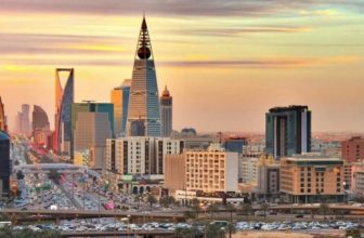 Saudi banking assets hit record high at SR4.94 trillion