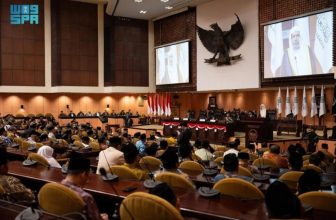 MWL chief emphasizes unifying spirit of Islamic values at Indonesian parliament