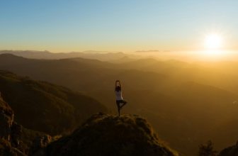 4 Effective Ways to Start Letting Go Before Life Gets Any Harder