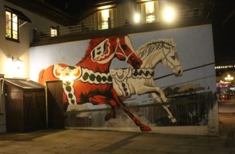 Mural painting by artist Shai Dahan in Boras Sweden.