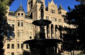 Salt Lake City & County Building, Salt Lake City, Utah, USA.