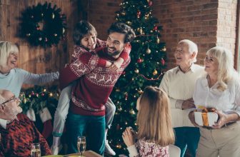 iBelieve – Christian Women Inspirational Devotionals