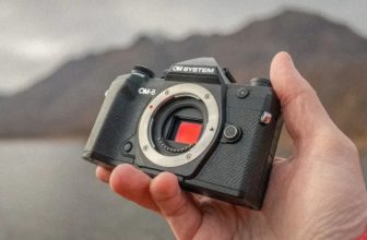 9 Most Reliable Cameras for Adventure Landscapes in 2025