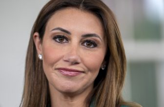 Unqualified Trump stooge finally vacates US attorney seat