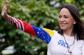 Machado says Venezuelan military members reaching out to opposition: ‘They are scared’