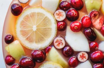 Christmas Punch That Disappears Fast (Holiday Crowd Favorite)