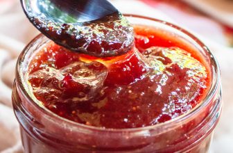 Merry Christmas Jam That Turns Any Breakfast Into Holiday Mood