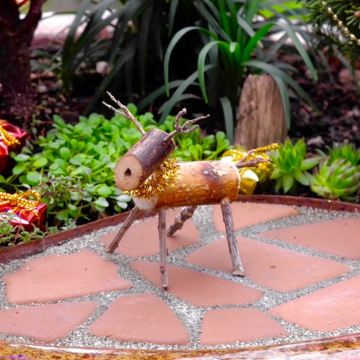 miniature branch reindeer