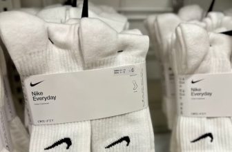 *HOT* Nike Unisex Crew Socks (6 Pairs) for just $12.73!