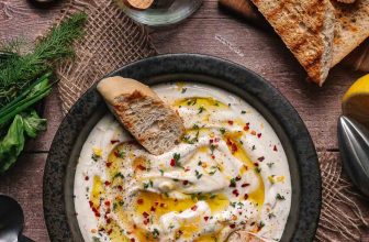 Creamy Whipped Ricotta Dip (10-Minute Appetizer or Savory Spread)