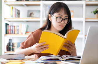 Rethinking Arabic Lessons Online: The Arab Academy Way