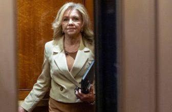 Blackburn tempers expectations in Tennessee special election