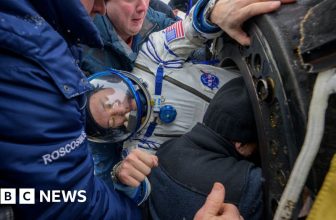 Nasa astronaut and Roscosmos cosmonauts return to Earth