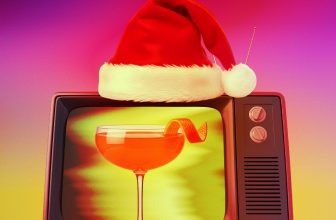 6 of Our Favorite Drinking Moments From Popular Christmas Movies