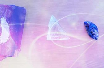 Getting to Know Your Oracle Cards – The Interview Spread