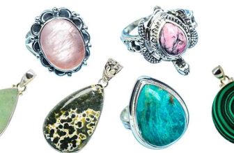 13 Best Heart Chakra Stones for Heart Healing and Balance