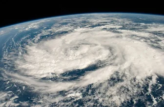 Stay home until Friday midday, urge Dubai Police in latest weather alert