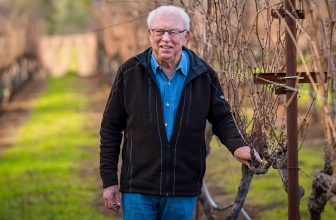 Bob Steinhauer, Longtime Beringer Viticulturist, Dies