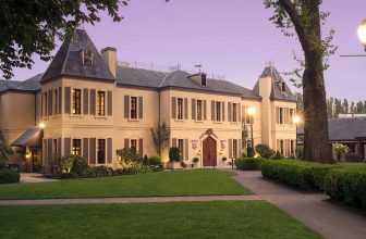 Washington’s Wyckoff Family Buys Ste. Michelle Wine Estates