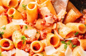 Prisoners Pasta Is a Forgotten Roman Dish Making a Quiet Comeback