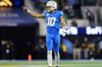 Chargers’ Justin Herbert shows grit in OT win after hand surgery