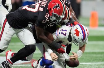 Falcons rookies James Pearce, Jalon Walker on historic sack pace