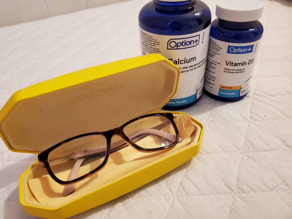 Seniors should pack extra items in their medical travelling kit when travelling solo, such as daily vitamins and an extra pair of reading glasses