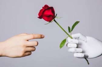 Hinge CEO steps down to launch Overtone, an AI dating app